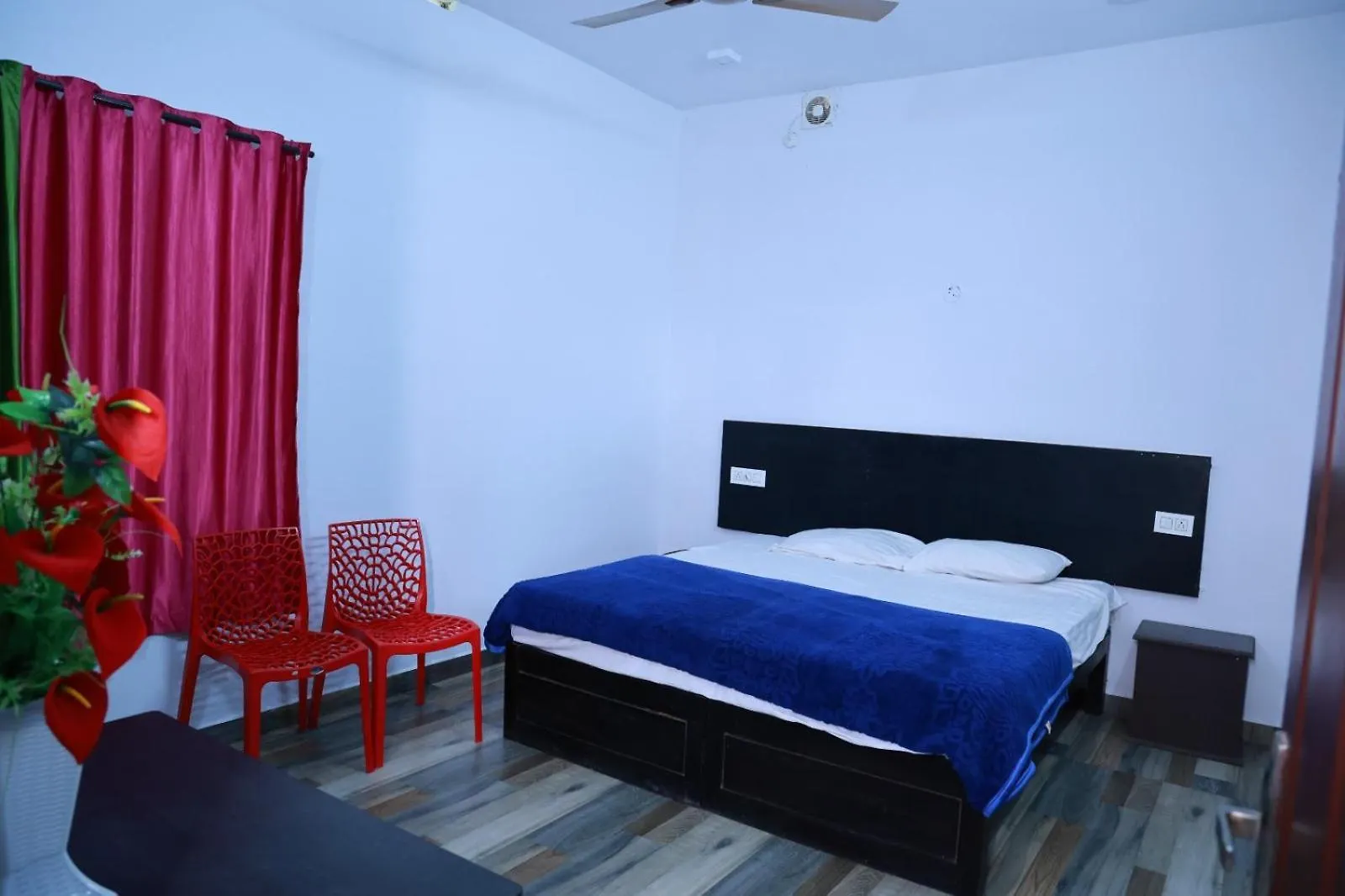 Nest In Mist Inn Munnar Ινδία